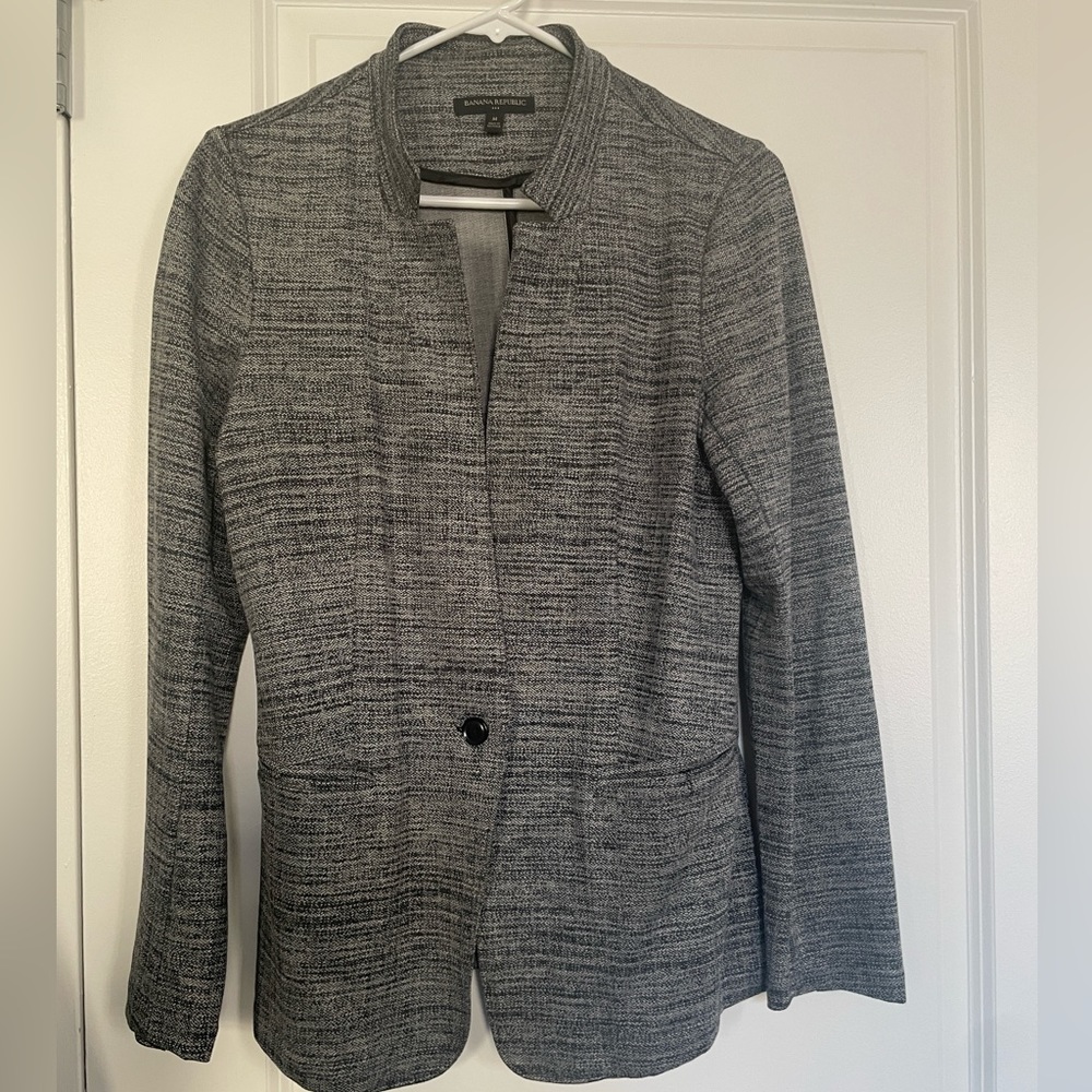 Banana Republic Cut Out Collar Blazer
